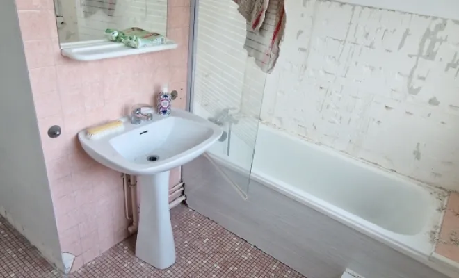 Salle de bain avant, Amiens, C.F BTP