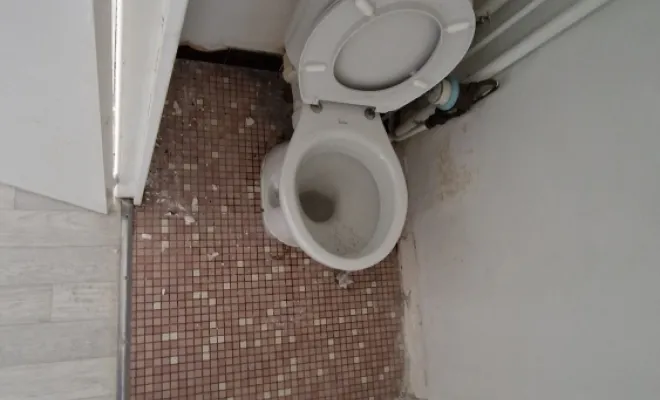 Toilette avant, Amiens, C.F BTP